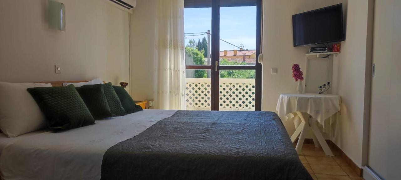 Villa Kadinela, 200M From Kamenjak, Huge Quiet Garden With Barbecue, 2 New Kitchens 普莱曼图拉 外观 照片