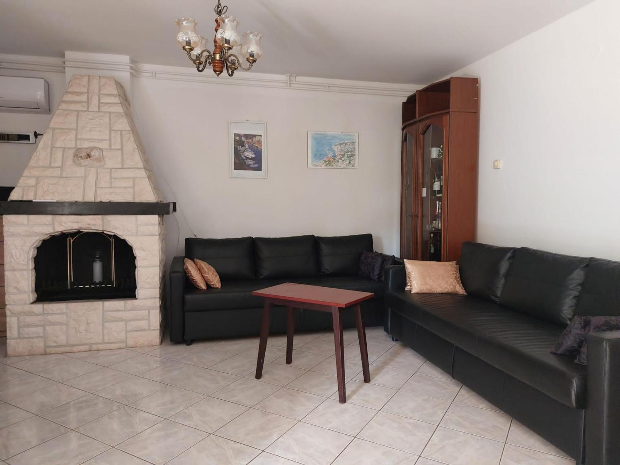 Villa Kadinela, 200M From Kamenjak, Huge Quiet Garden With Barbecue, 2 New Kitchens 普莱曼图拉 外观 照片