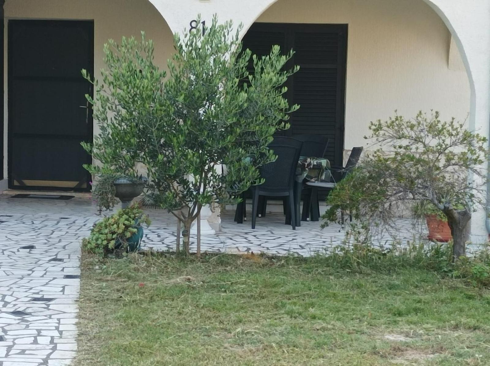 Villa Kadinela, 200M From Kamenjak, Huge Quiet Garden With Barbecue, 2 New Kitchens 普莱曼图拉 外观 照片
